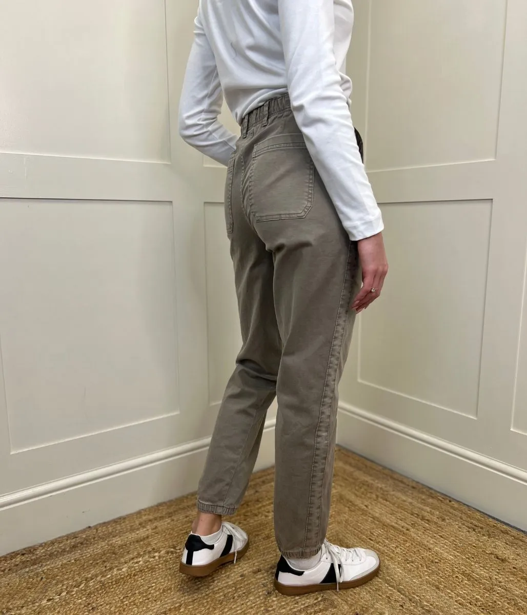 Mocha Slim Fit Casual Cuffed Trousers
