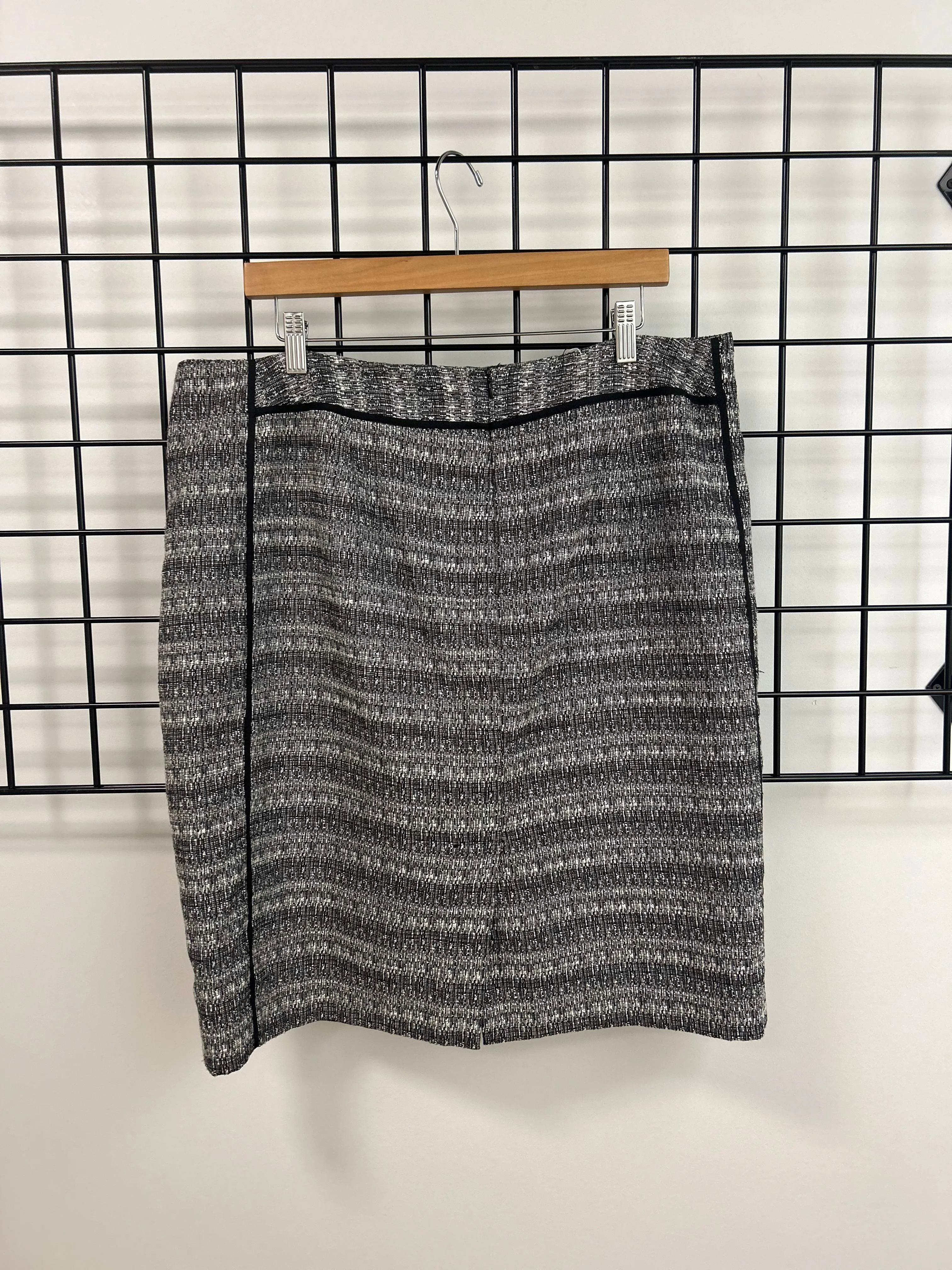 Size 16 Black Weave Pencil Skirt