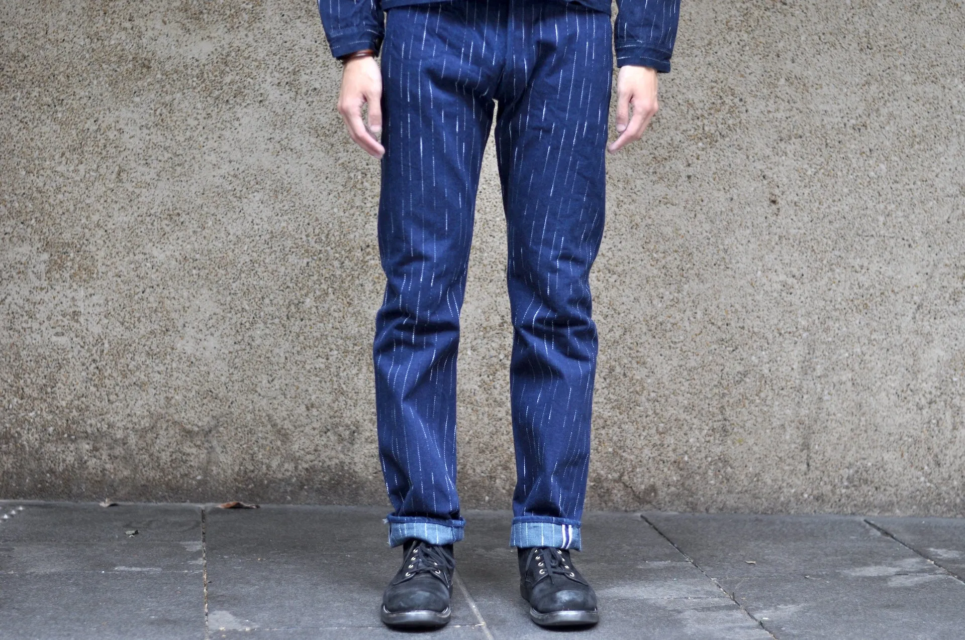 Studio D'Artisan 14oz Indigo Dyed "Rain Kasuri" Denim Trousers (Tapered fit)