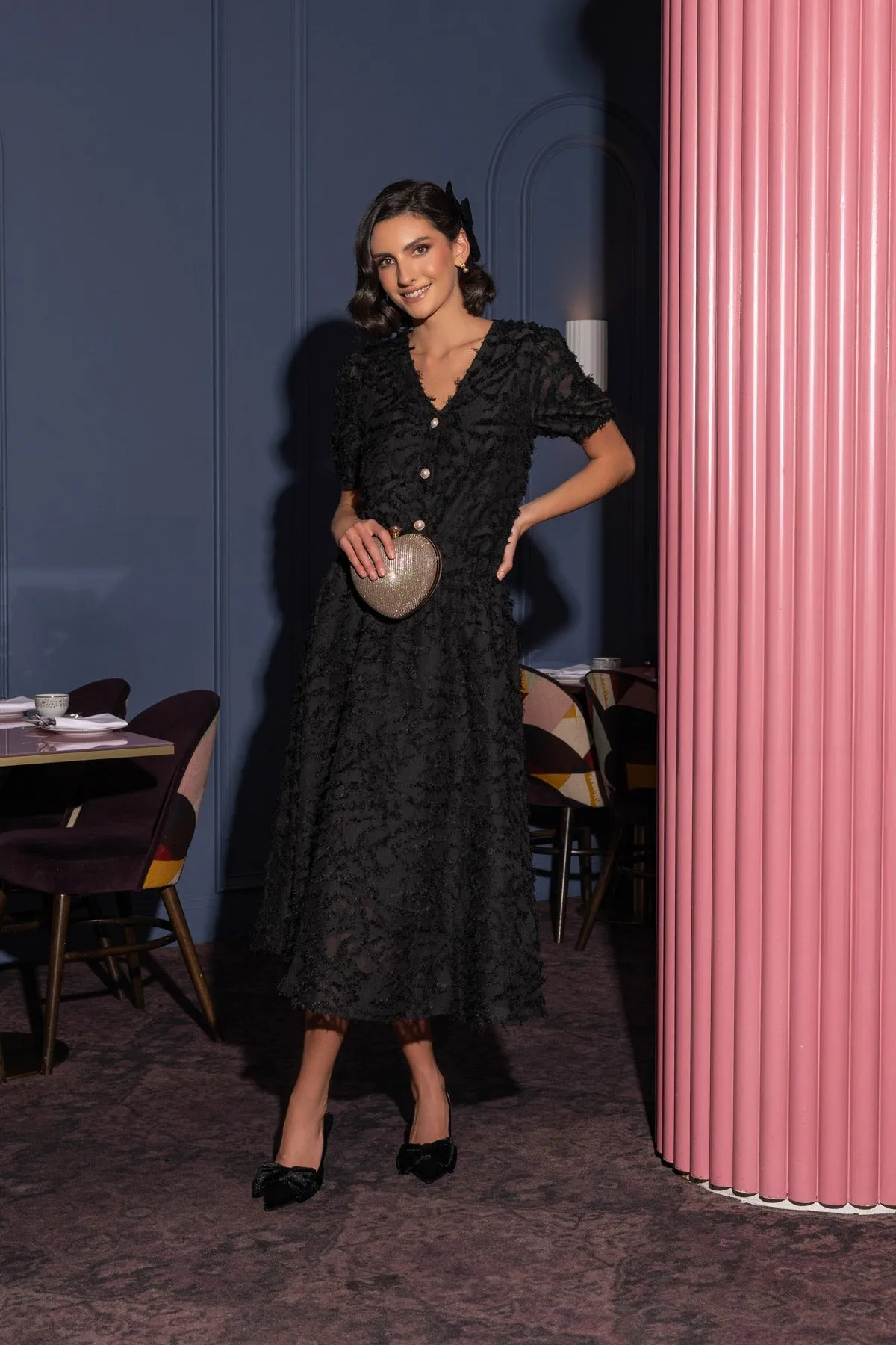 Textured Midi Skirt in Black