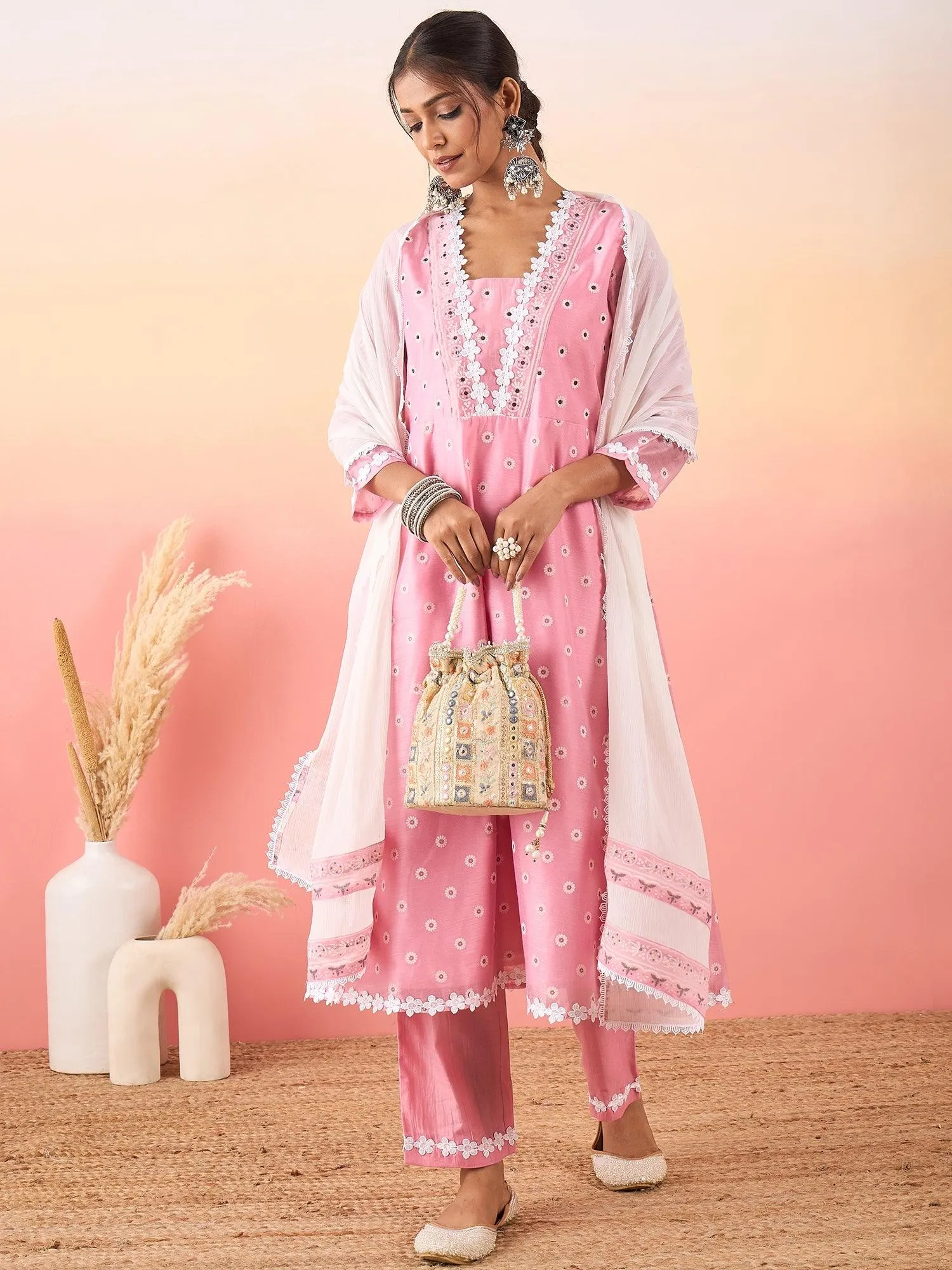 Women Floral Printed Regular Chanderi Silk Kurta with Trousers & With Dupatta